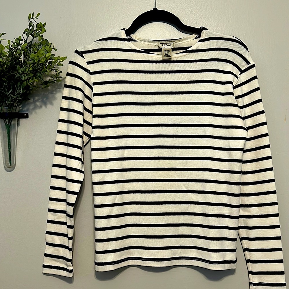 L.L bean long sleeve